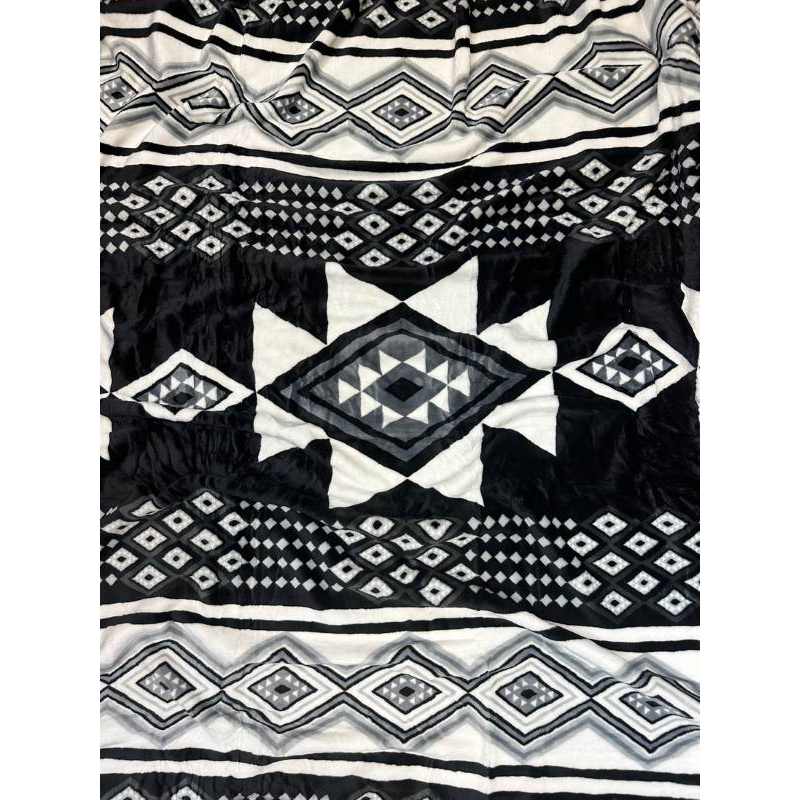 Native Design Fleece Blanket Black